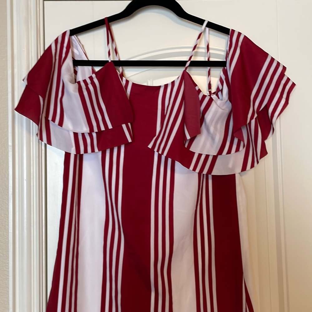 Women’s striped Banana Republic spaghetti strap ruffle sleeve dress